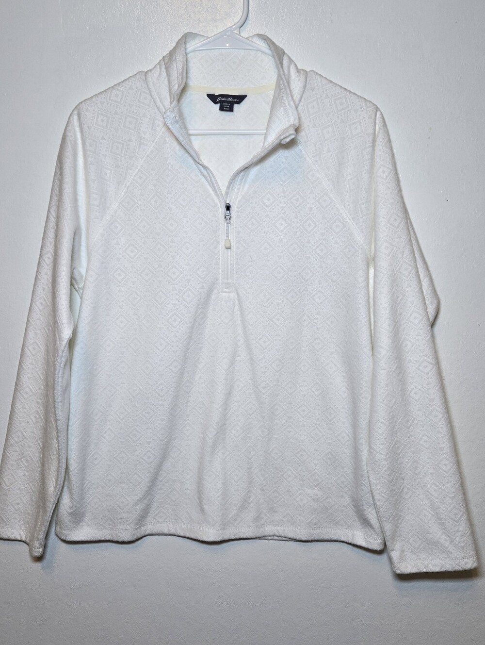 Womens Medium Eddie Bauer Quarter Zip Soft  Fleece Shirt White Diamond Pattern